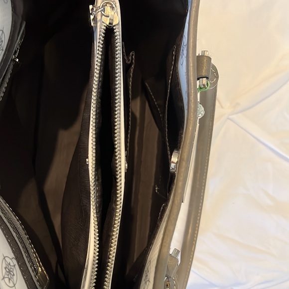 Cielo E Mare white with gray handle and flower pattern handbag - Picture 6 of 9